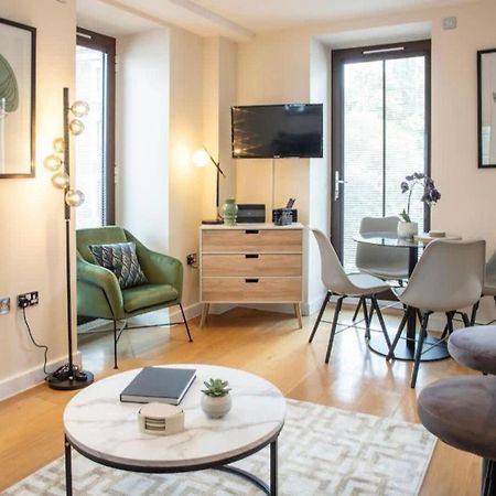 Westminster 2 Bed 2 Bath Apartment Лондон Экстерьер фото